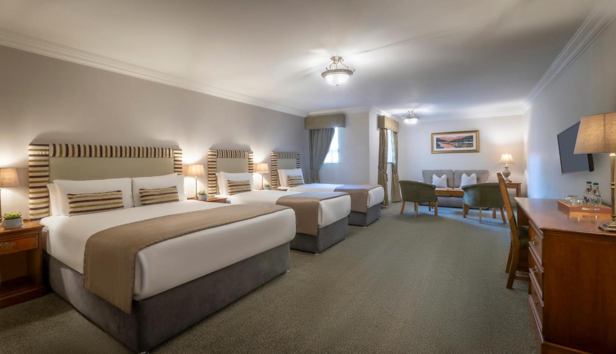 Bracken Court Hotel Balbriggan Eksteriør billede