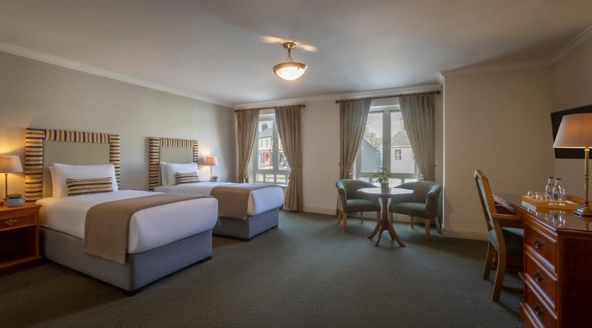 Bracken Court Hotel Balbriggan Eksteriør billede