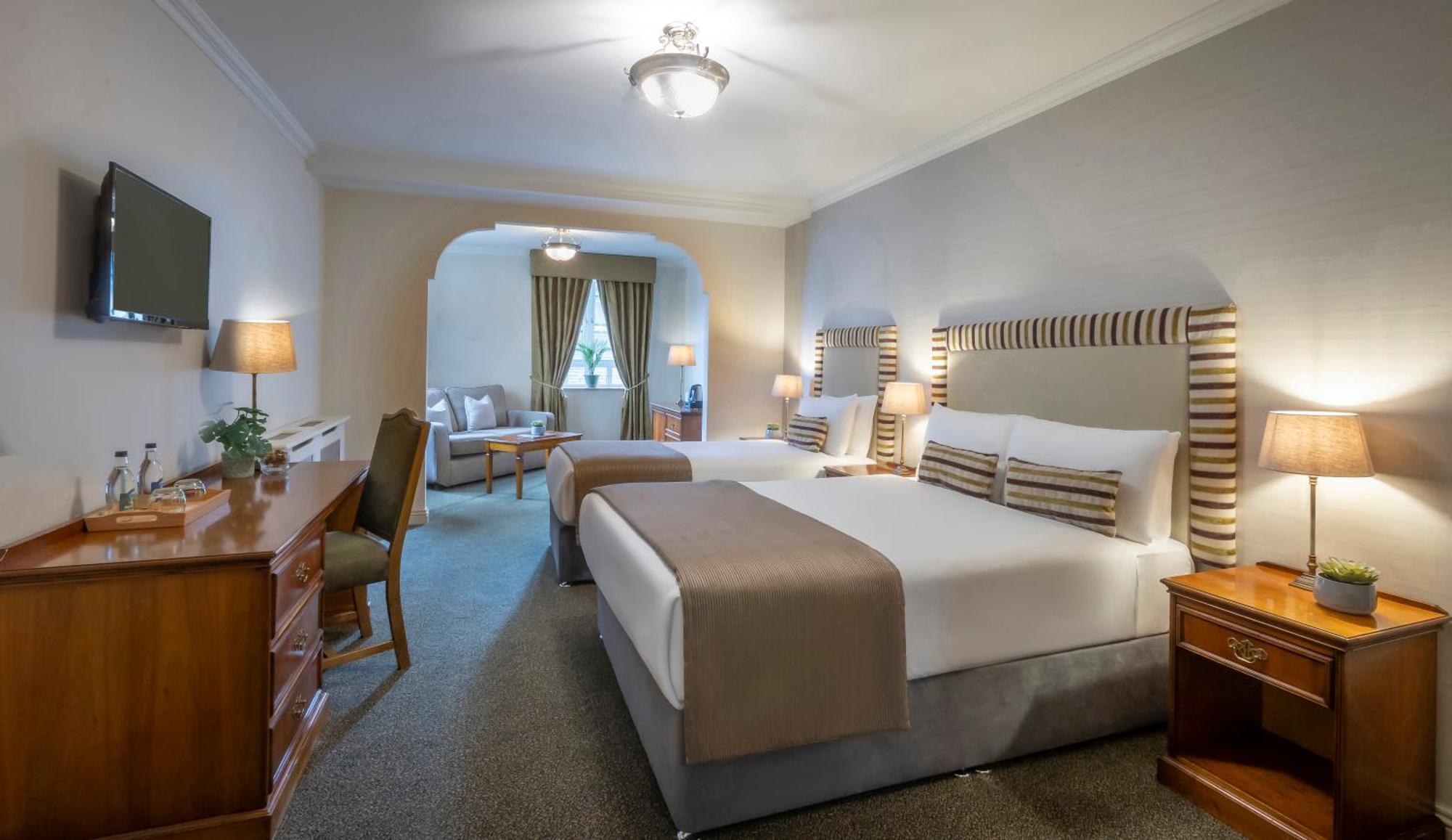 Bracken Court Hotel Balbriggan Eksteriør billede
